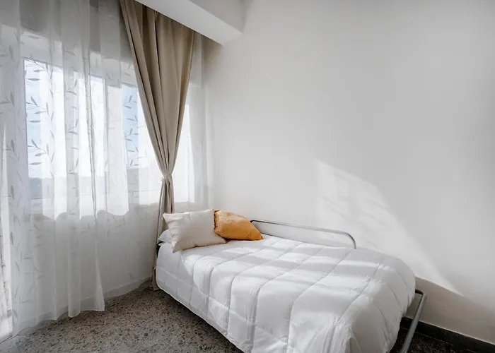 Guesthost - Dimora Buonvino Bari